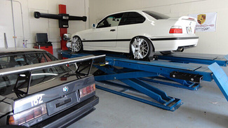 Road-Mech24x7 Mercedes-Benz Wheel Alignment Services